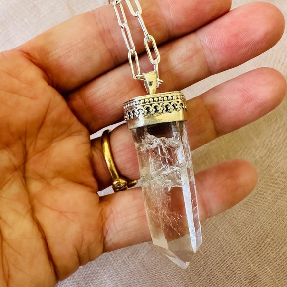 Clear Quartz Large Pendant Silver Necklace on paperclip chain - Picture 5 of 5